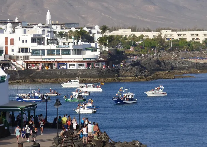 El Faro Apartamento *